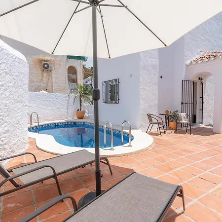 Lovely House With Private Pool In Burriana! 度假居 *
