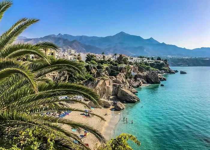 Lovely House With Private Pool In Burriana! Nerja