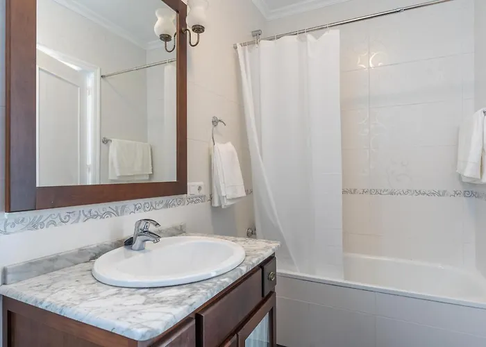 Dom wakacyjny Lovely House With Private Pool In Burriana! *